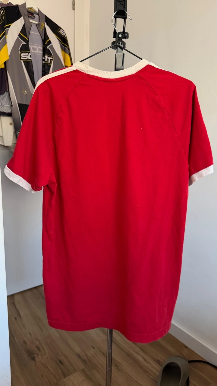Camiseta Adidas Originals vermelha tamanho P – photo 9